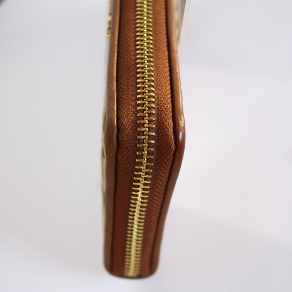 Michael Kors Beige Jet Set Travel Signature Canvas and Leather Three Quarter-Zip - Picture 7 of 15